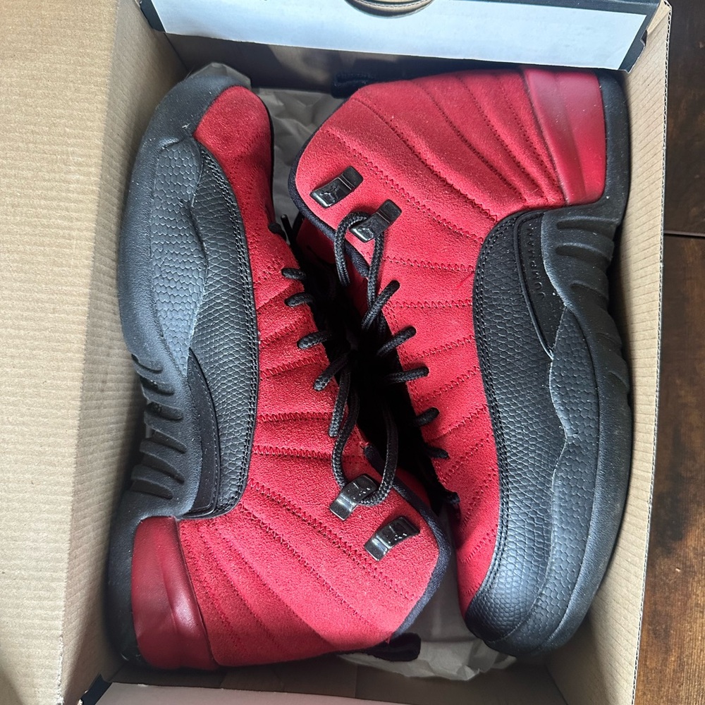 Jordan 12 Retro Reverse Flu Games